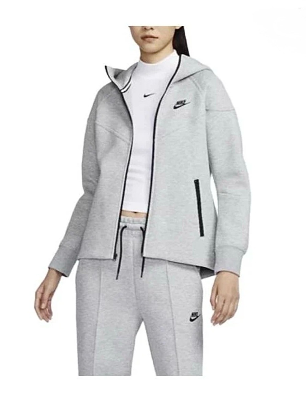 Nike Women’s Nike Tech Fleece Full Zip Hoodie Size XS Grey FB8339-063